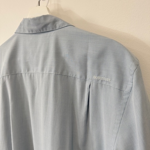 Quiksilver Waterman Light Blue Casual Button Down Shirt Size M Soft - Picture 8 of 17